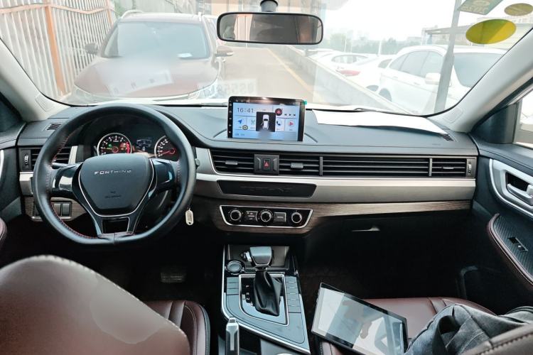 Used FORTHING T5 2022 Shengshi Edition 1.5T Automatic Dream Version Five Seats Interior 2