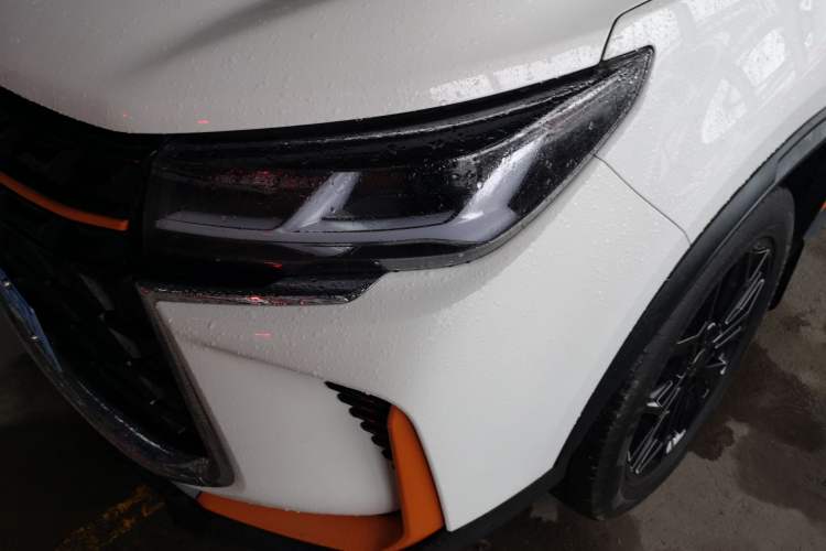 Used FORTHING T5 2022 Mach Edition 1.5T DCT Powerful 7-Seater Left Front Headlight