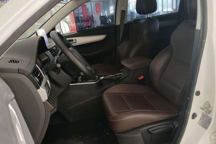 Used FORTHING T5 2022 Shengshi Edition 1.5T Automatic Dream Version Five Seats Left Front Seat