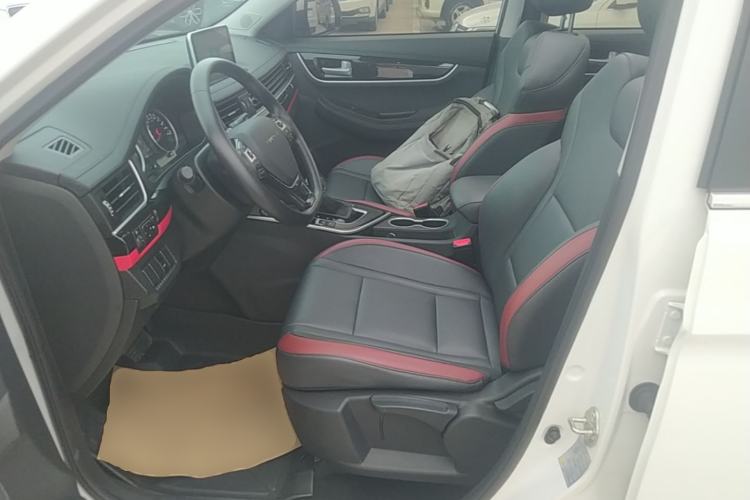 Used FORTHING T5 2022 Shengshi Version 1.5T Automatic - Yuanmeng Edition 5 Seats Left Front Seat