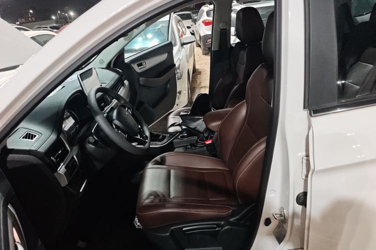 Used FORTHING T5 2022 Shengshi Edition 1.5T Automatic Dream Version Five Seats Left Front Seat
