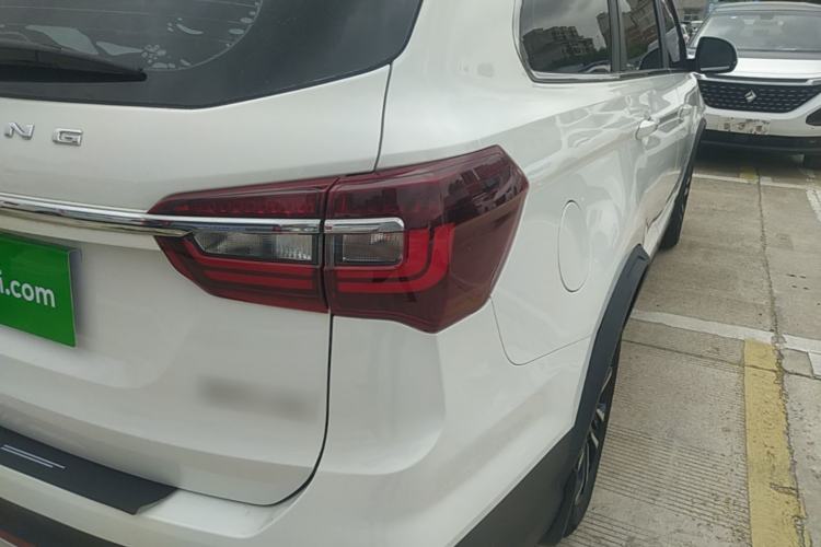 Used FORTHING T5 2022 Shengshi Version 1.5T Automatic - Yuanmeng Edition 5 Seats Right Rear Taillight
