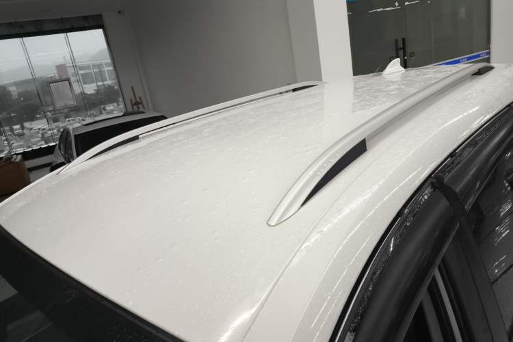 Used FORTHING T5 2022 Grand Edition 1.6L Manual Dream-Chasing Five-Seat Model Roof
