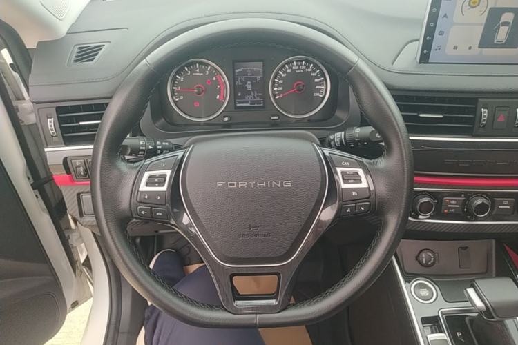 Used FORTHING T5 2022 Shengshi Version 1.5T Automatic - Yuanmeng Edition 5 Seats Steering Wheel