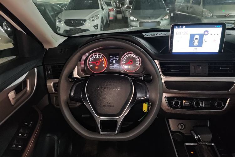 Used FORTHING T5 2022 Shengshi Edition 1.5T Automatic Dream Version Five Seats Steering Wheel
