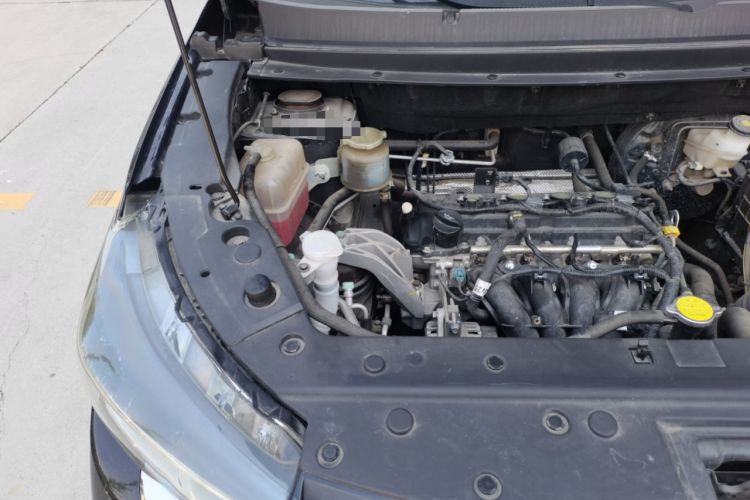 Used FORTHING T5 2023 Grand Edition 1.6L Manual Dream Version Five Seats Engine Bay Right