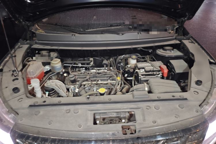 Used FORTHING T5 2023 Grand Edition 1.6L Manual Dream Version Five Seats Engine Bay