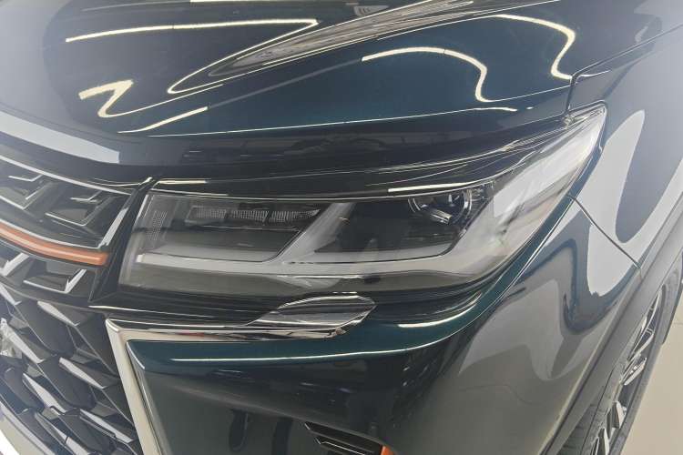 Used FORTHING T5 2023 Mach Edition 1.5T DCT Xunchi Version 7 Seats Left Front Headlight