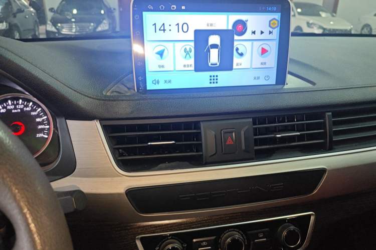 Used FORTHING T5 2023 Grand Edition 1.6L Manual Dream Version Five Seats Audio And AC Panel