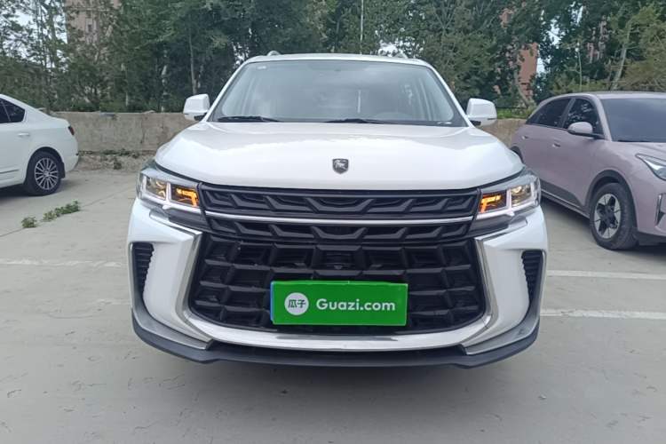 Used FORTHING T5 2023 Grand Edition 1.6L Manual Dream Version Five Seats Front