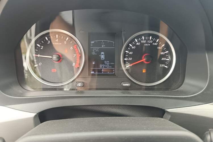 Used FORTHING T5 2023 Grand Edition 1.6L Manual Dream Version Five Seats Instrument Cluster