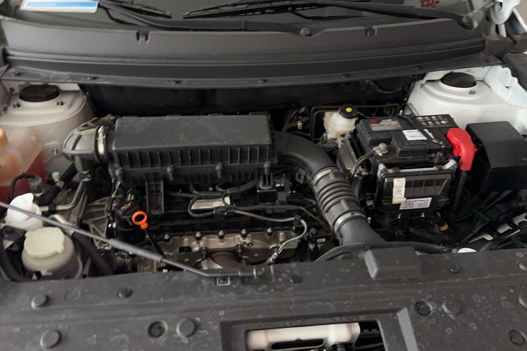 Used FORTHING T5 2024 Grand Edition 1.6L CVT Dream Model 5-Seater Engine Bay