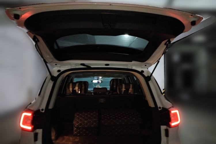 Used FORTHING T5 2024 Grand Edition 1.6L CVT "Good Things Peanut" Version 5-Seater Trunk