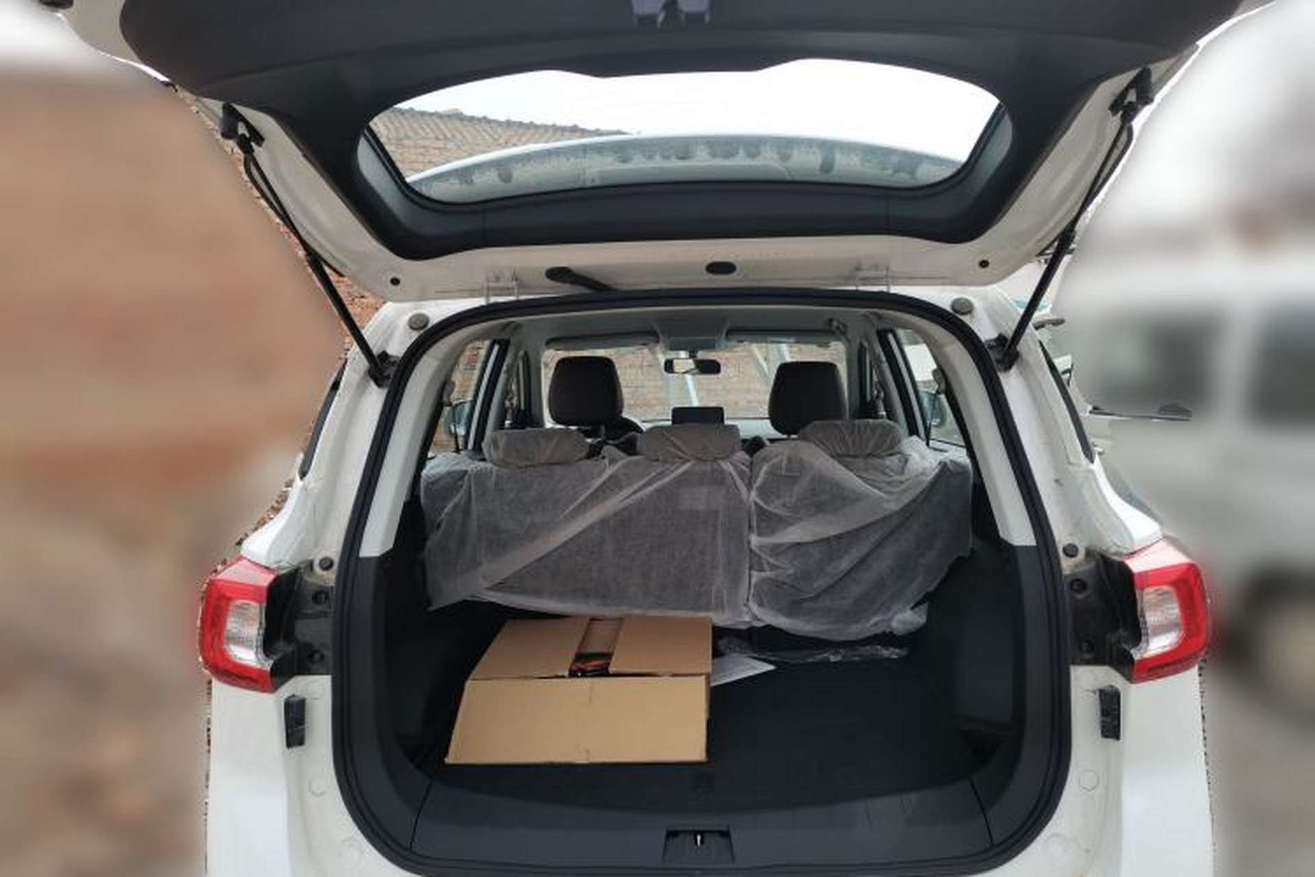 Used FORTHING T5 2024 Grand Edition 1.6L Manual Dream-Chasing Version 5 Seats Trunk