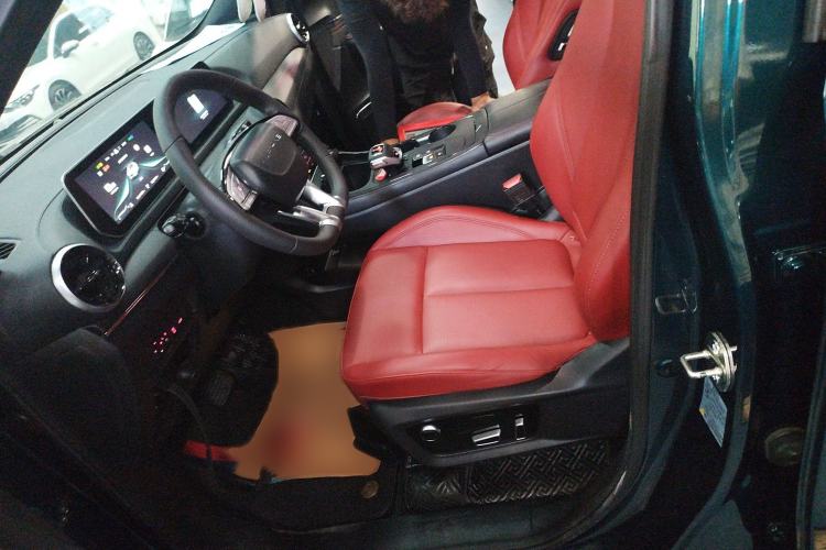 Used FORTHING T5 EVO 2021 1.5TD DCT Starry Edition Left Front Seat