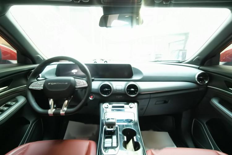 Used FORTHING T5 EVO 2021 1.5TD DCT Starry Edition Interior 1