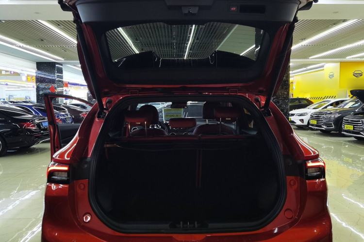 Used FORTHING T5 EVO 2021 1.5TD DCT Starry Edition Trunk