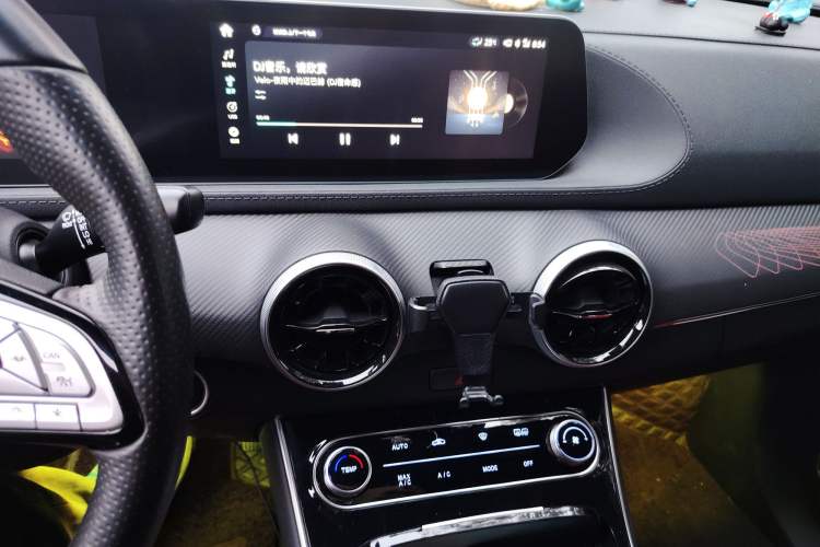 Used FORTHING T5 EVO 2021 1.5TD DCT Starry Edition Audio And AC Panel