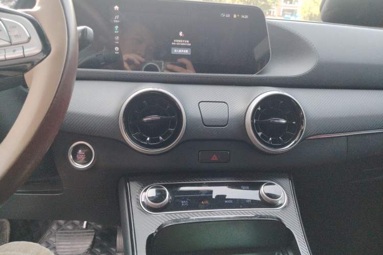 Used FORTHING T5 EVO 2021 1.5TD DCT Starry Edition Audio And AC Panel