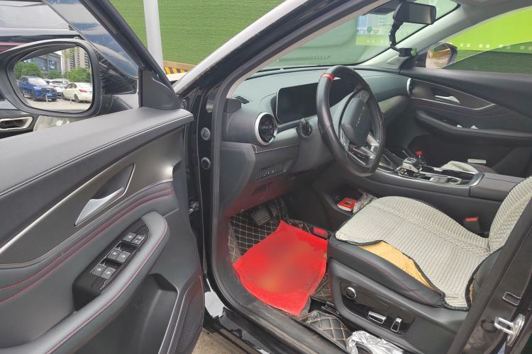 Used FORTHING T5 EVO 2021 1.5TD DCT Diamond Edition Driver Seat