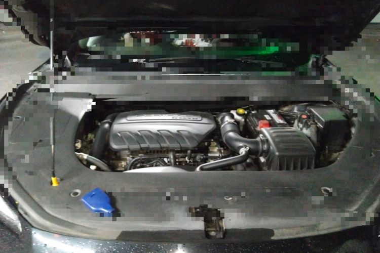 Used FORTHING T5 EVO 2021 1.5TD DCT Diamond Edition Engine Bay