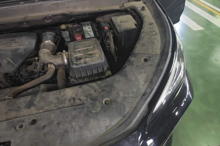 Used FORTHING T5 EVO 2021 1.5TD DCT Starry Edition Engine Bay Left