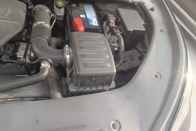 Used FORTHING T5 EVO 2021 1.5TD DCT Starry Edition Engine Bay Left