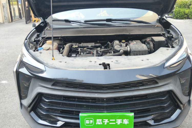 Used FORTHING T5 EVO 2021 1.5TD DCT Starry Edition Engine Bay Right