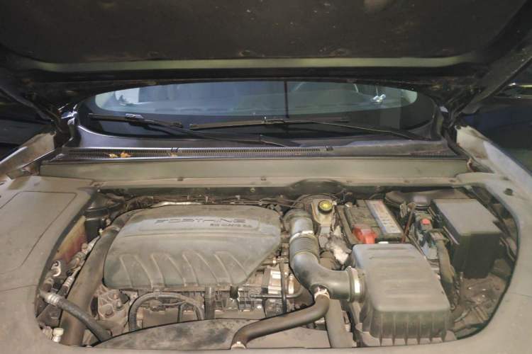 Used FORTHING T5 EVO 2021 1.5TD DCT Diamond Edition Engine Bay