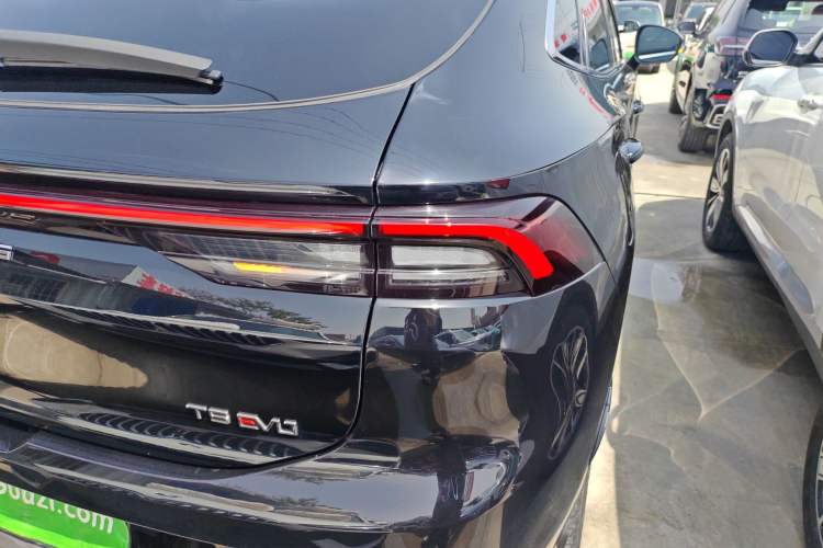 Used FORTHING T5 EVO 2021 1.5TD DCT Diamond Edition Exterior 3