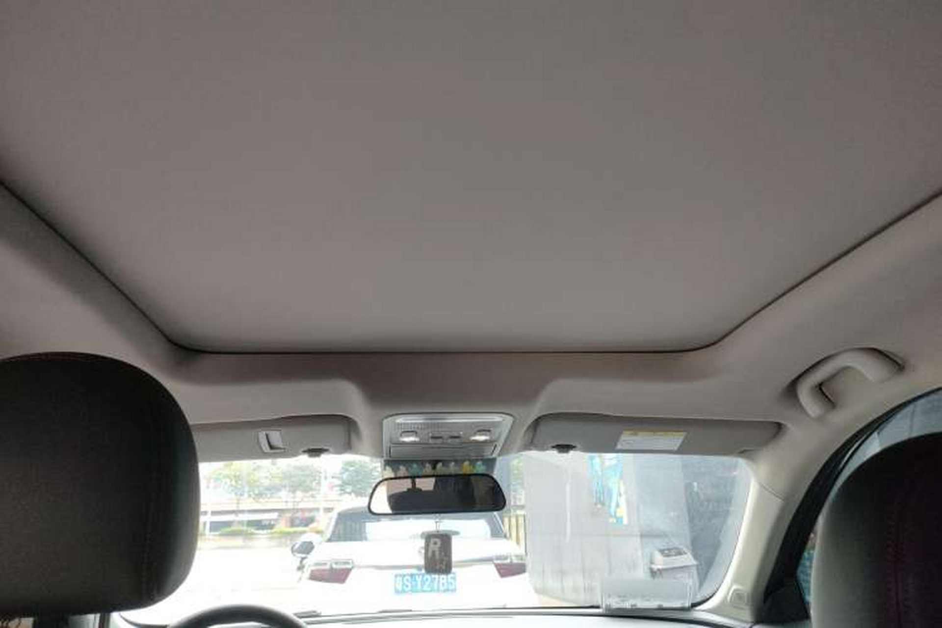Used FORTHING T5 EVO 2021 1.5TD DCT Diamond Edition Headliner
