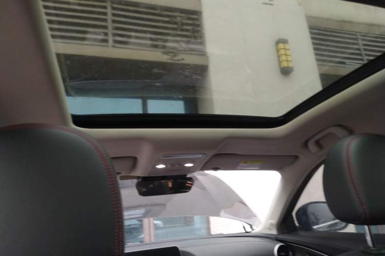 Used FORTHING T5 EVO 2021 1.5TD DCT Diamond Edition Headliner
