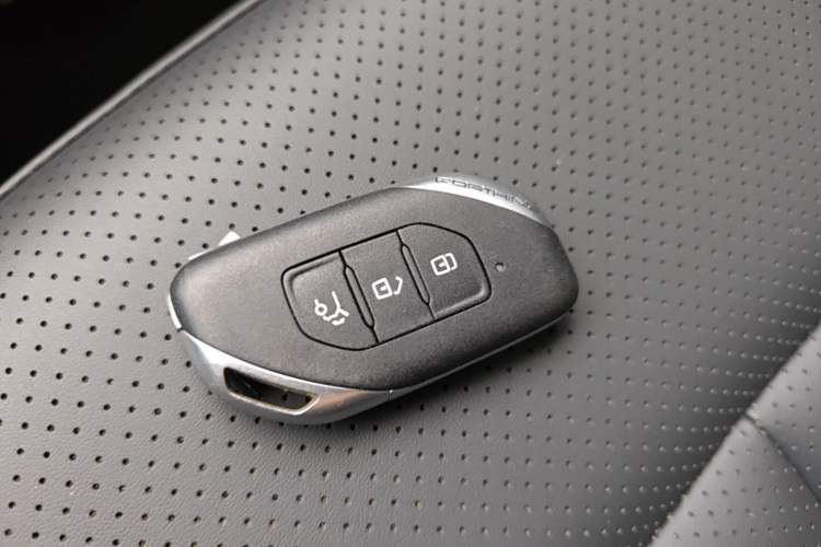 Used FORTHING T5 EVO 2021 1.5TD DCT Platinum Edition Interior 1