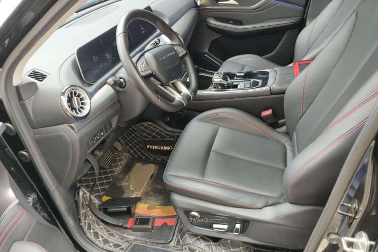 Used FORTHING T5 EVO 2021 1.5TD DCT Diamond Edition Left Front Seat
