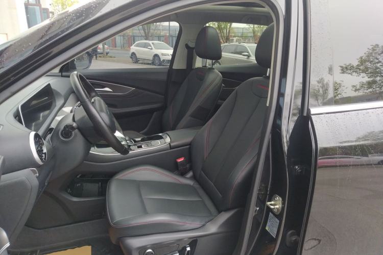 Used FORTHING T5 EVO 2021 1.5TD DCT Diamond Edition Left Front Seat
