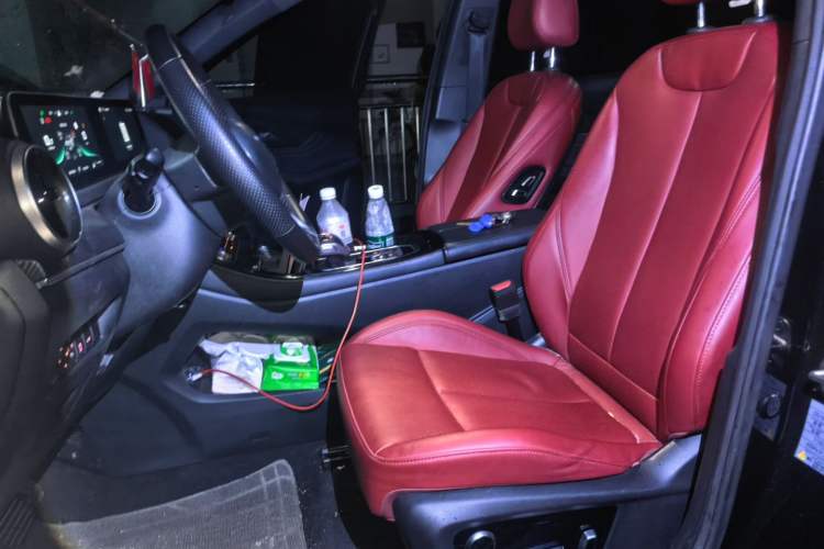 Used FORTHING T5 EVO 2021 1.5TD DCT Starry Edition Left Front Seat