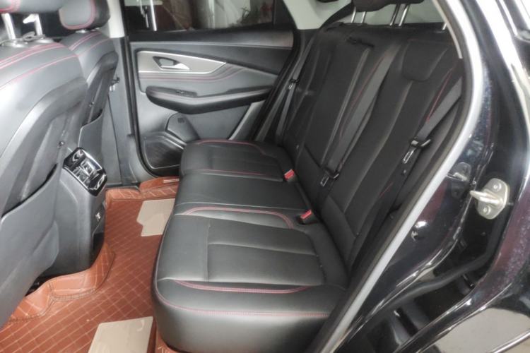Used FORTHING T5 EVO 2021 1.5TD DCT Diamond Edition Left Rear Seat