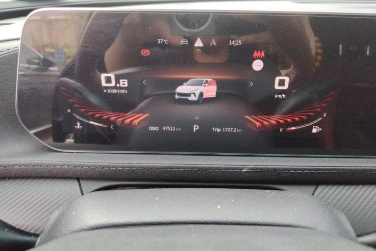 Used FORTHING T5 EVO 2021 1.5TD DCT Starry Edition Odometer Close Up