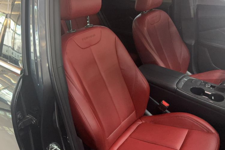 Used FORTHING T5 EVO 2021 1.5TD DCT Starry Edition Right Front Seat