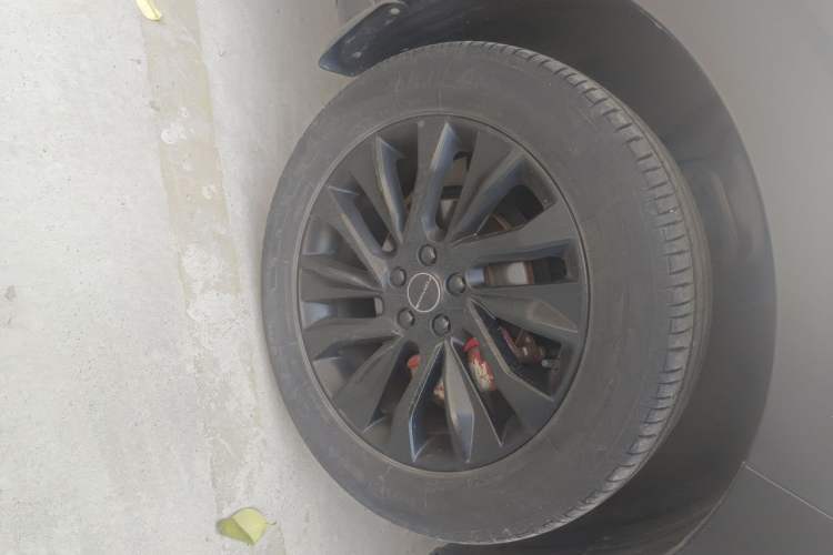Used FORTHING T5 EVO 2021 1.5TD DCT Starry Edition Right Front Wheel Hub