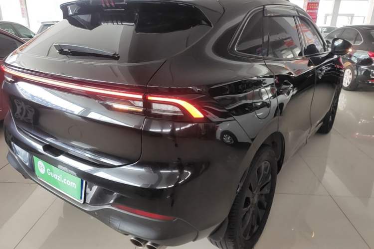 Used FORTHING T5 EVO 2021 1.5TD DCT Diamond Edition Right Rear Taillight