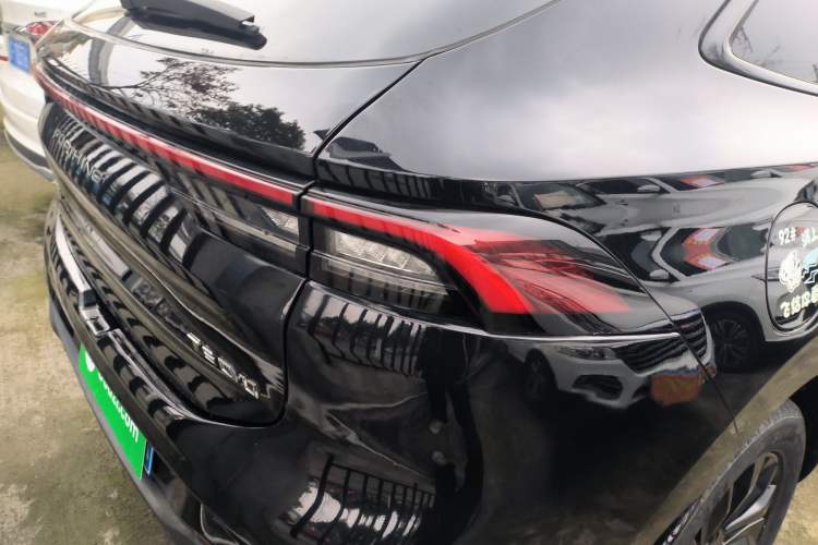 Used FORTHING T5 EVO 2021 1.5TD DCT Diamond Edition Right Rear Taillight