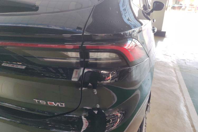 Used FORTHING T5 EVO 2021 1.5TD DCT Diamond Edition Right Rear Taillight