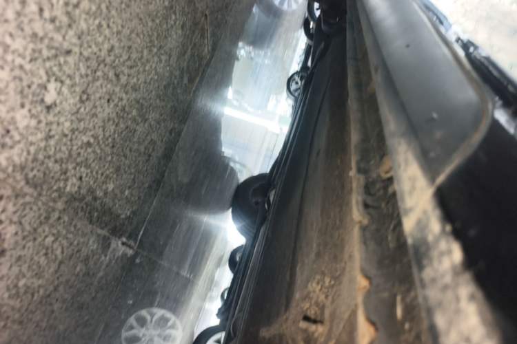 Used FORTHING T5 EVO 2021 1.5TD DCT Starry Edition Right Side Sill