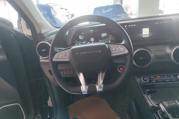 Used FORTHING T5 EVO 2021 1.5TD DCT Diamond Edition Steering Wheel