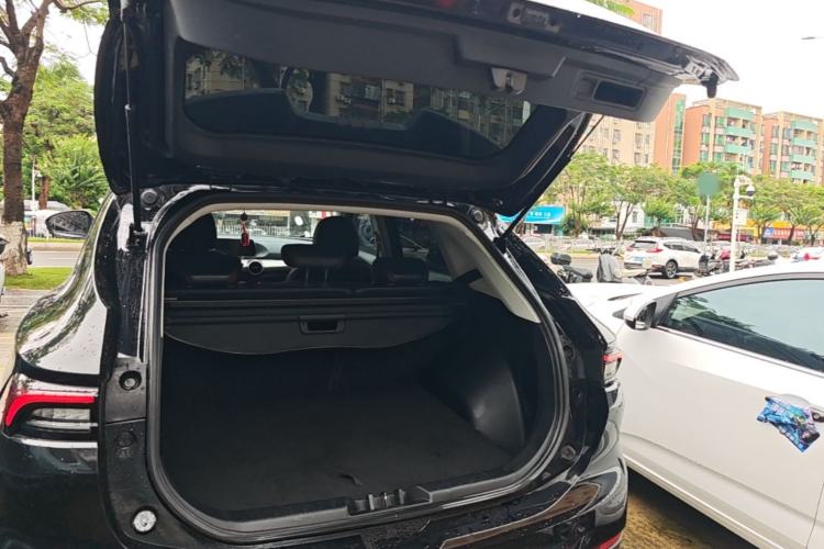 Used FORTHING T5 EVO 2021 1.5TD DCT Diamond Edition Trunk
