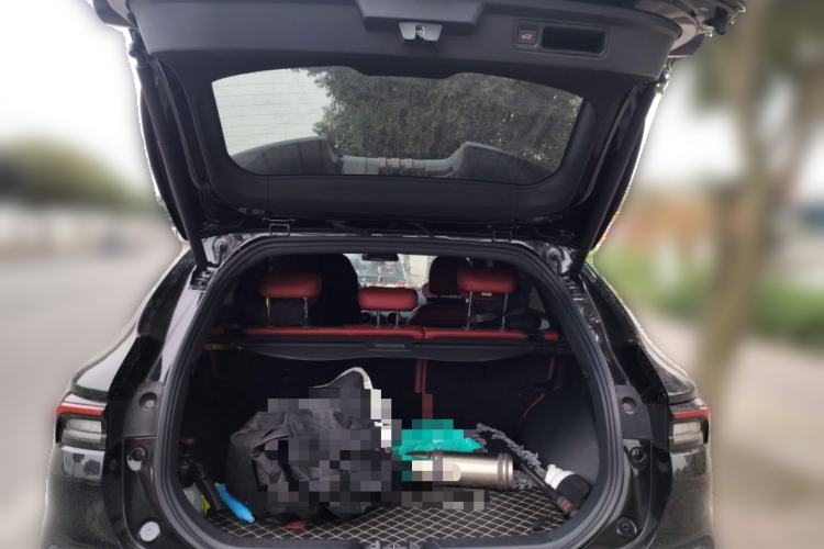 Used FORTHING T5 EVO 2021 1.5TD DCT Starry Edition Trunk