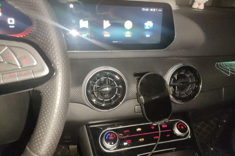 Used FORTHING T5 EVO 2021 1.5TD DCT Starry Edition Audio And AC Panel