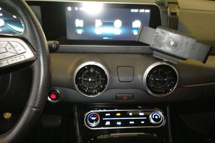 Used FORTHING T5 EVO 2021 1.5TD DCT Starry Edition Audio And AC Panel