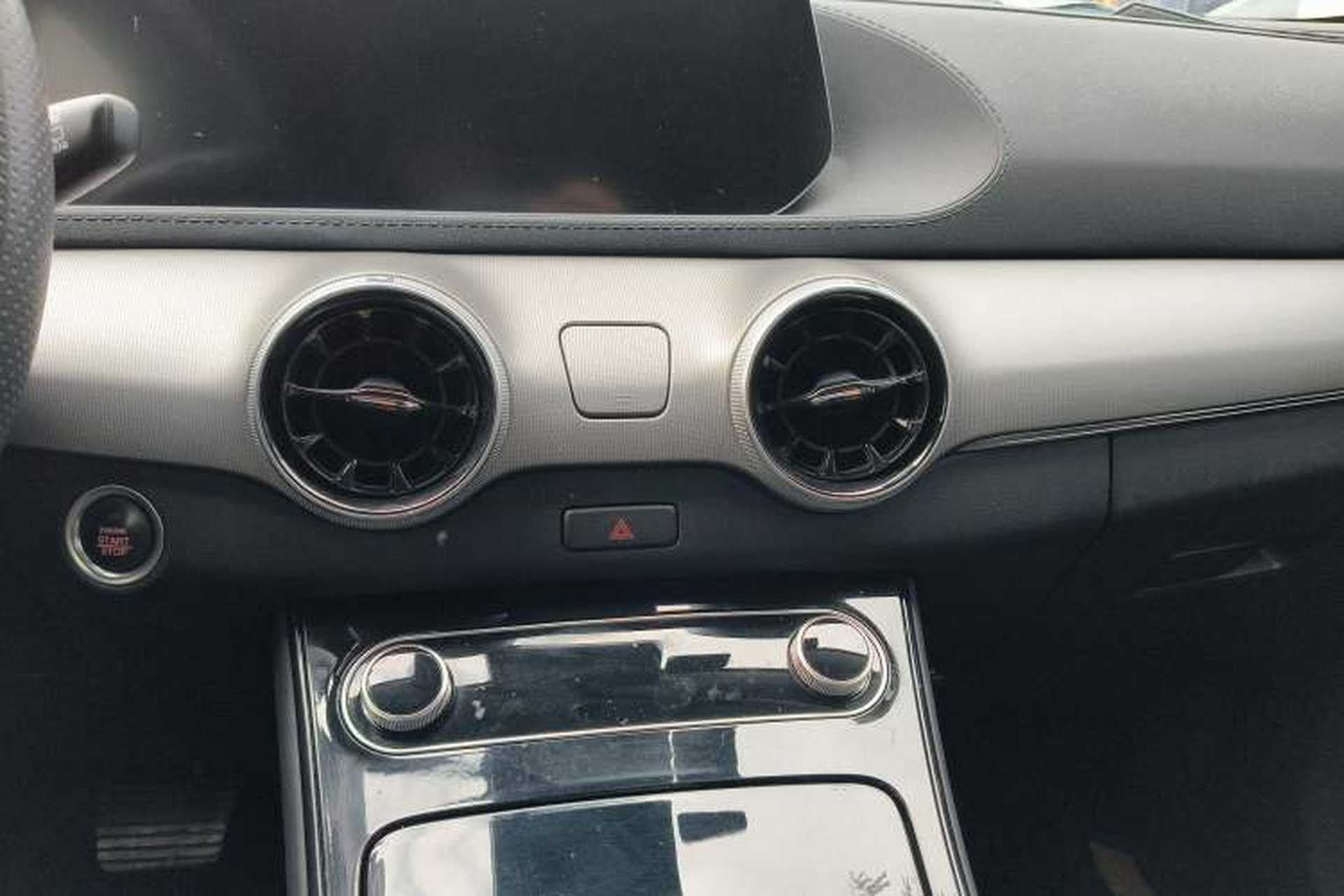 Used FORTHING T5 EVO 2021 1.5TD DCT Diamond Edition Audio And AC Panel